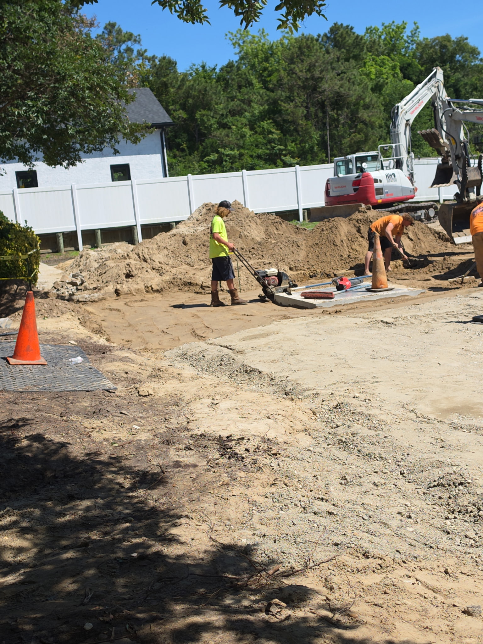 Construction Photo 02